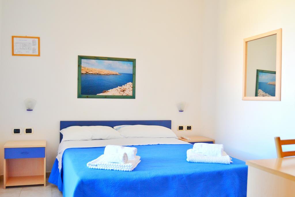 Lampedusa Hotel Pokoj fotografie