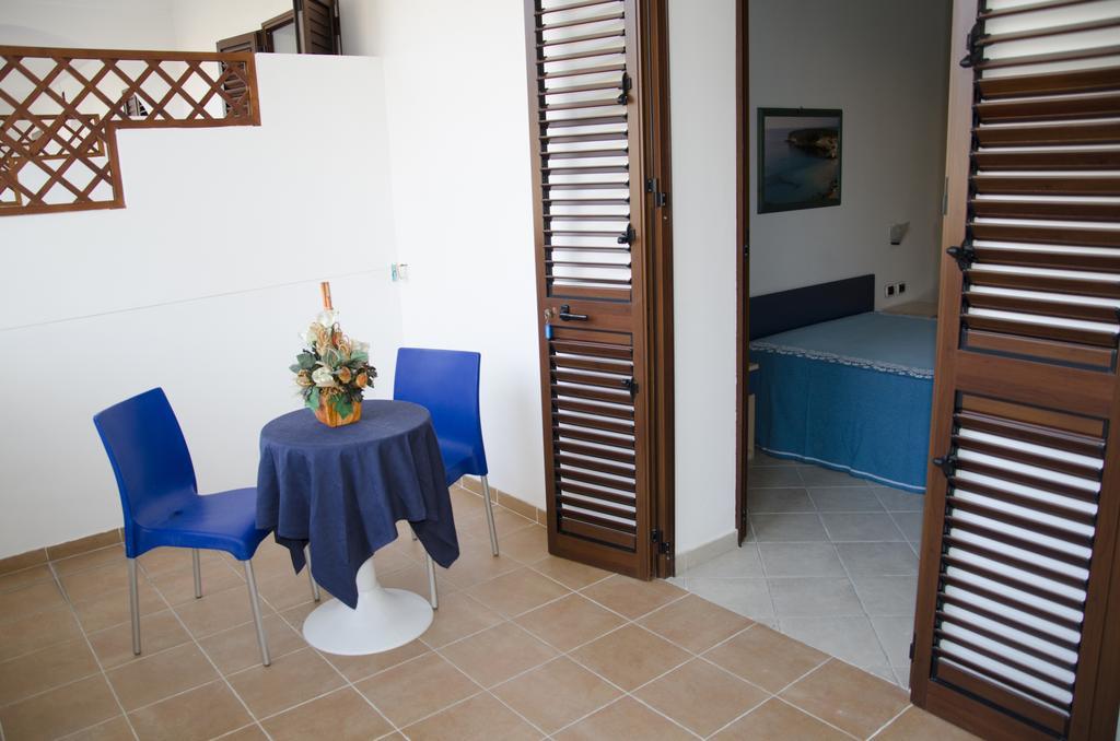 Lampedusa Hotel Pokoj fotografie
